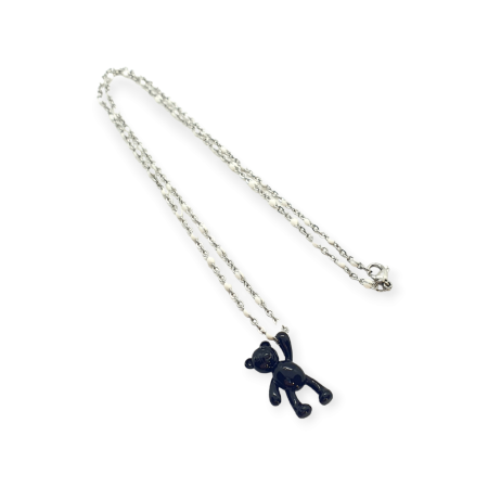 necklace silverchain with white beads and black bear1